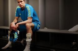 大坂直美在拜仁比赛中领先优势明显，最后时刻胜出引发热议！比赛高潮迭起