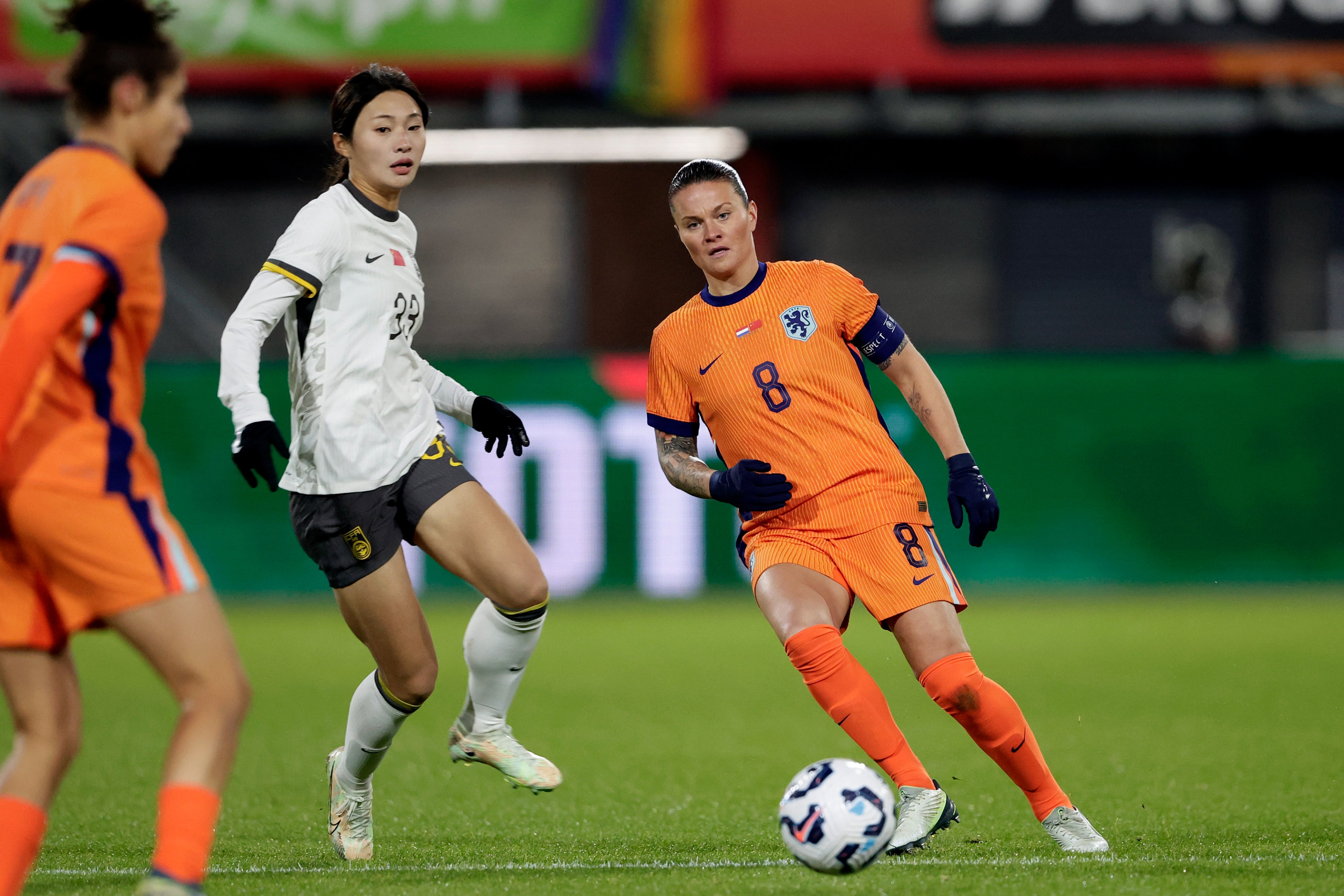 国际女足比赛实力对比对手，技术过硬取得优势
